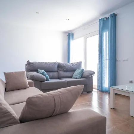 Holiday home Con Piscina Solo Familias *
