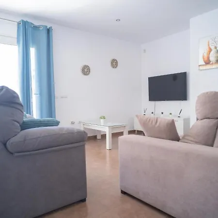 Holiday home Con Piscina Solo Familias